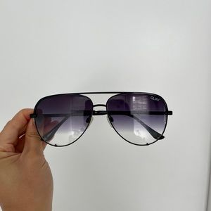 QUAY Desi Perkins Mini Aviators
